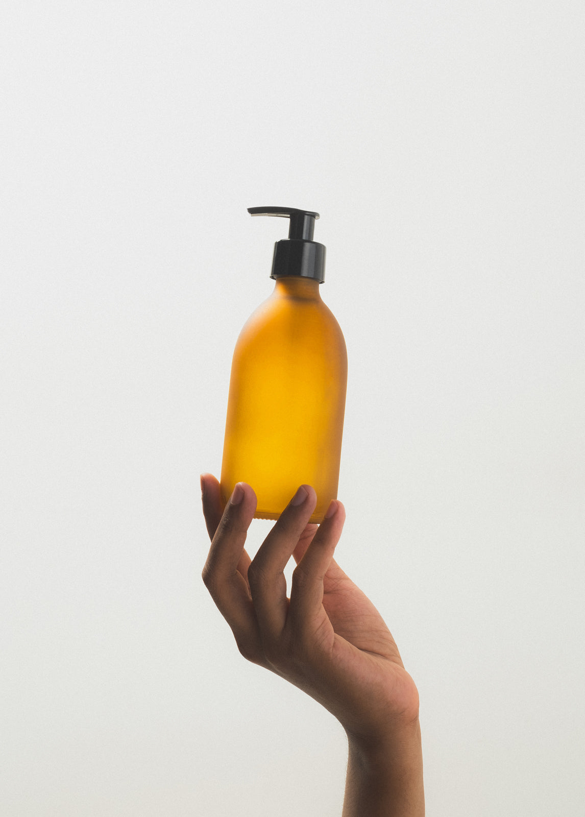 Frosted Amber Glass Pump Bottle-4